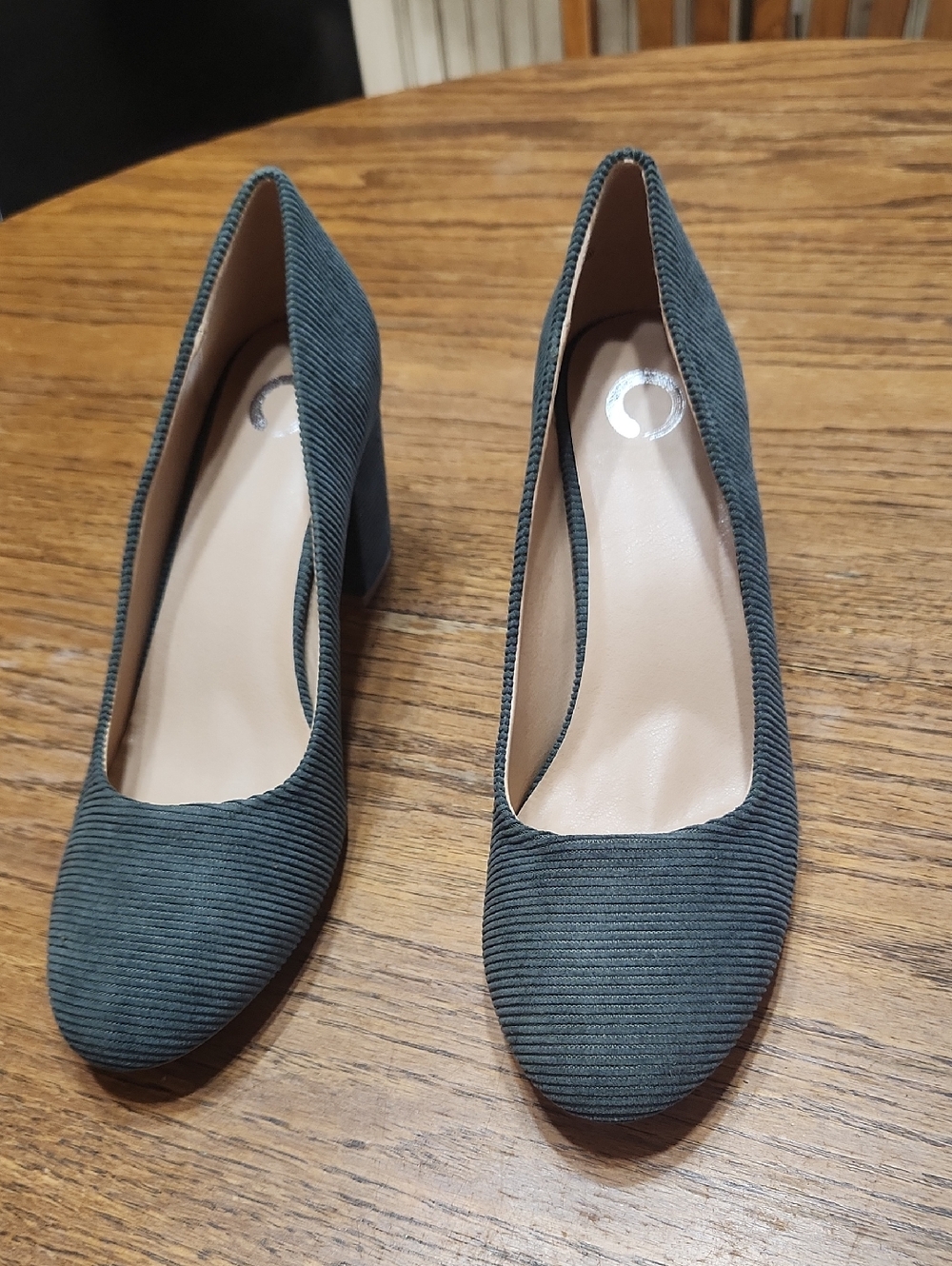 Journee Collection Block Heel Size 11